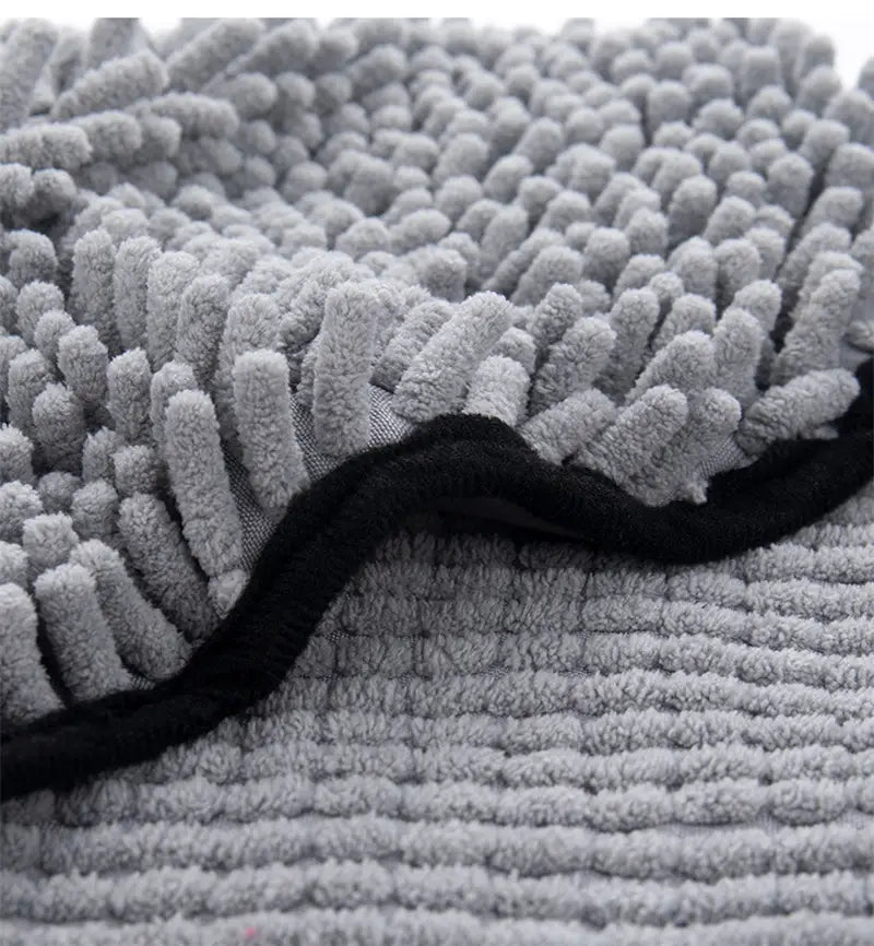 Pet Bathrobe Towel: Quick-Dry Comfort for Dogs & Cats