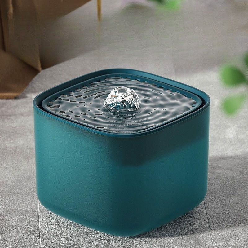 AquaPurr: 3L Pet Water Fountain - Peacock Green / Standard